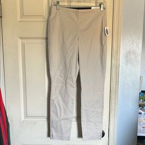 NWT Old Navy high waisted super skinny ankle pants size 4 bone color
